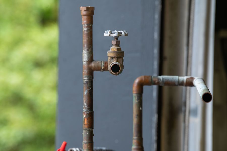 Copper water pipes with shutoff valve in Prescott, AZ